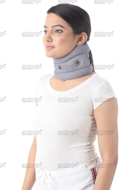Cervical Collar Soft Eyelet Premium